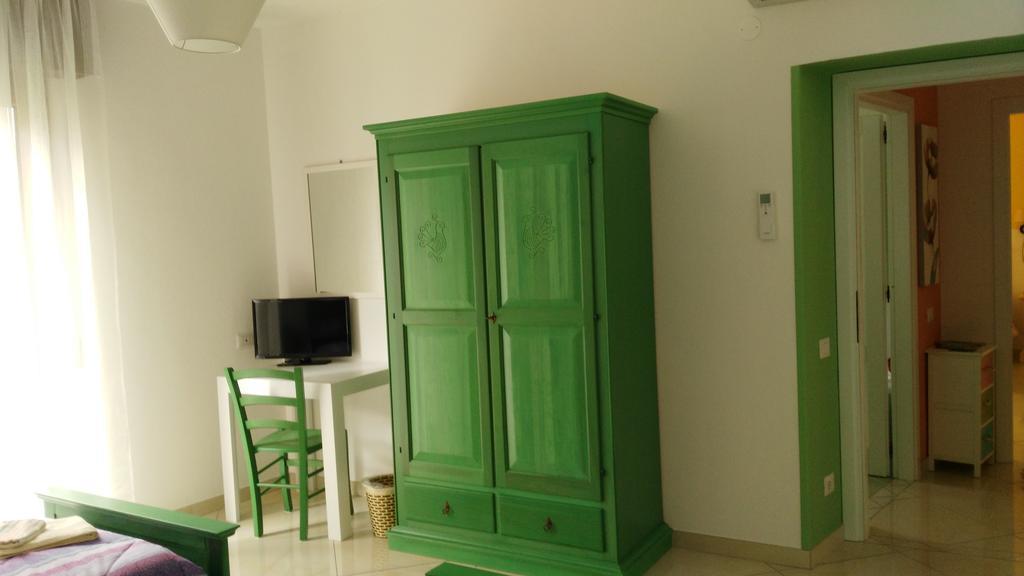 B&B Sa Zodia Guest House Bitti Room photo